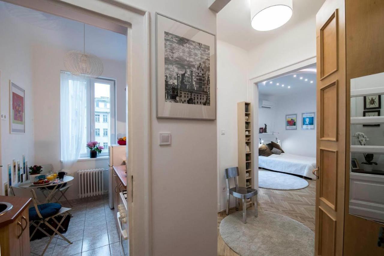 Gorgeous Flat Right Near The City Center Budapest Exterior foto