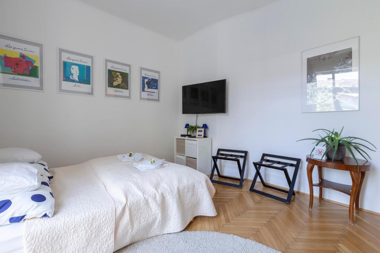 Gorgeous Flat Right Near The City Center Budapest Exterior foto